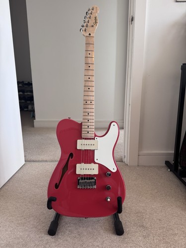 Squire fender cabronita - by,
