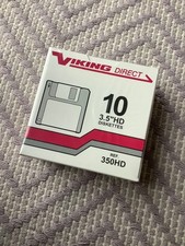  Computer  floppy discs /