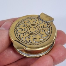 Vintage Circular Brass Snuff Box With Engraved Decoration 4.1cm