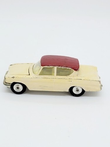 Corgi toys 315 ford - toys,