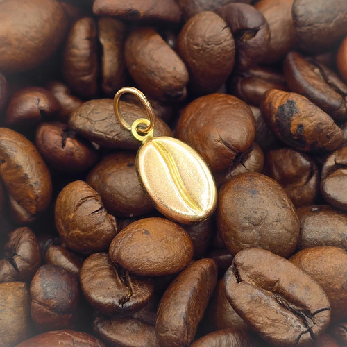 Dinky 9ct gold coffee bean - 9ct,
