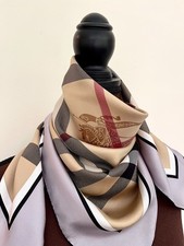 Unisex Classic Burberry Scarf