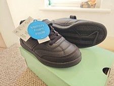 Deichmann Memphis School Shoes, One Size 11, Memory Foam Insole