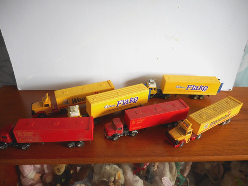 Corgi diecast vintage lorrys