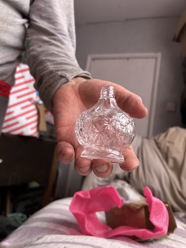 Branded perfume bottle - y,