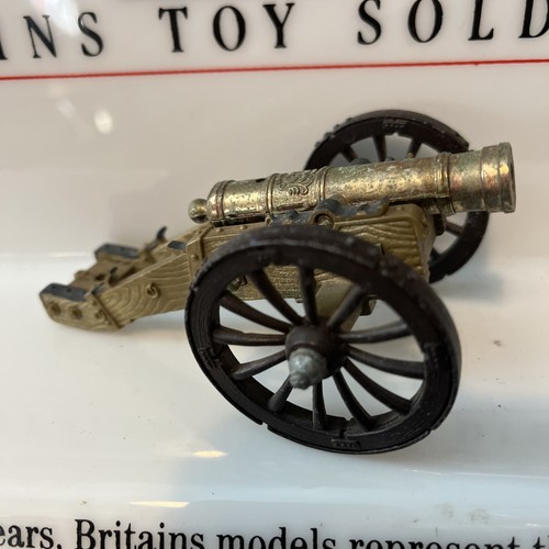 Vintage britains gun of - "gun, the
