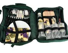NWOT Picnic Backpack for 4