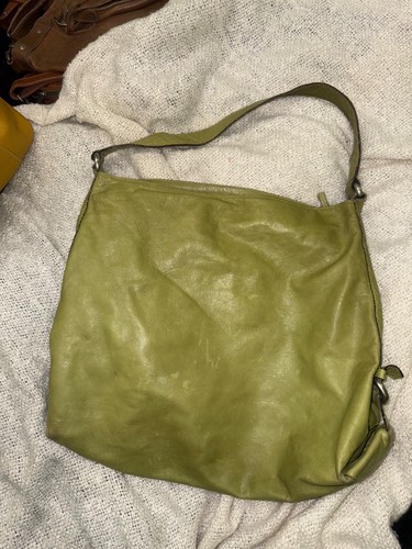 Lupo leather shoulder - shoulder, big