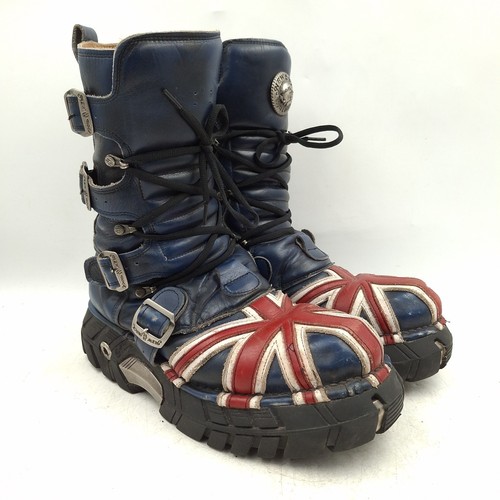 New rock boots reactor - rock,