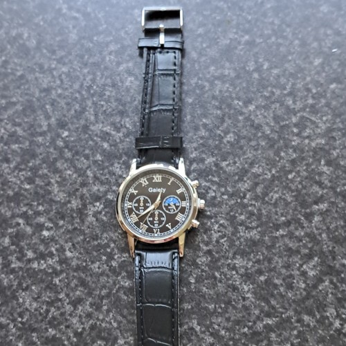 Gaiety unisex quartz analogue - gaiety,