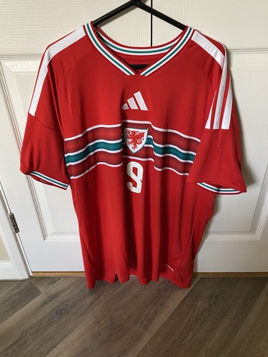 Wales home football - home, shirt