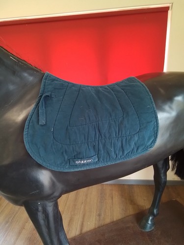 Blue stubben saddle pad approx - blue,