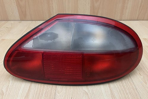 Right rear tail light lamp - right, /