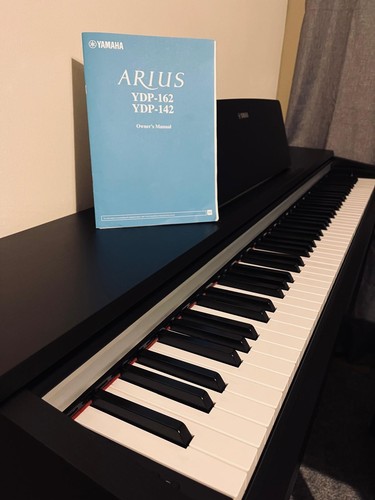 Yamaha arius ydp 142 - yamaha, ydp-142