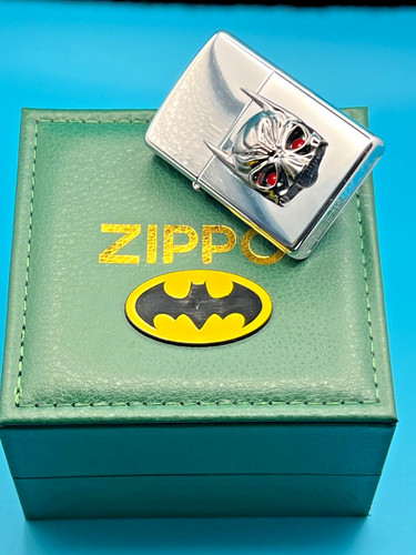 Brand new 2005 - new, zippo