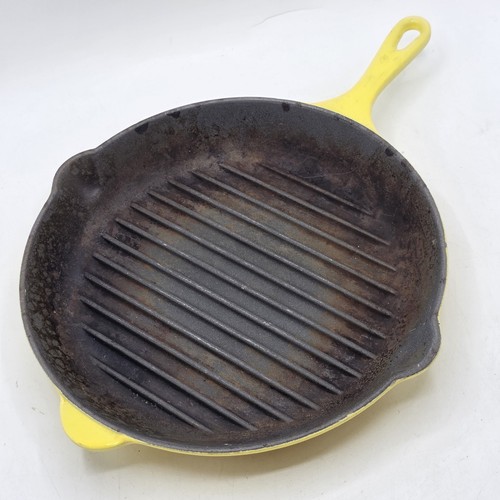 Vintage creuset yellow - vintage,