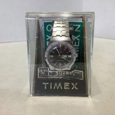 RARE Vintage Men's Timex Q