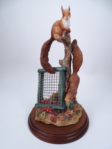 Border fine arts - border, reds