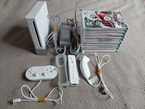 Nintendo wii rvl - rvl-001, white