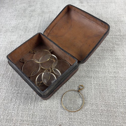 Vintage optician trial - optician,