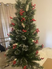 6ft Fibre Optic Christmas Tree W/Berries and Pine Cones - Boxed W/Stand Included