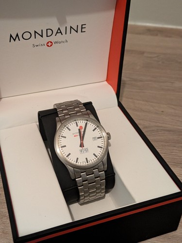 Mens rare mondaine - mondaine, helvetica