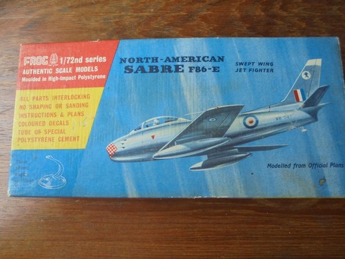 Frog north american sabre - north,