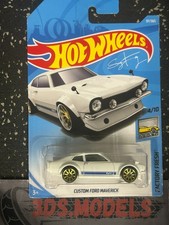 FORD MAVERICK WHITE Hot Wheels
