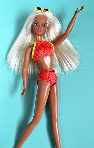 Barbie 1998 vintage - 🤍,