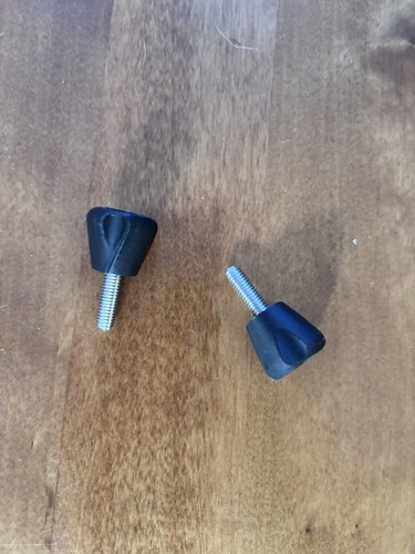 Thumb screws for deeper chirp - thumb,