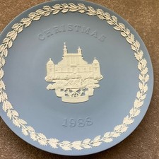 Christmas Plate Wedgewood Jasper 1988 