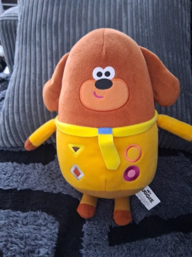 Hey duggee talking plush toy - hey,