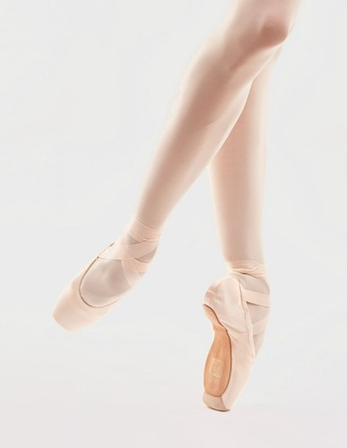 Gaynor minden pointe shoes - gaynor,