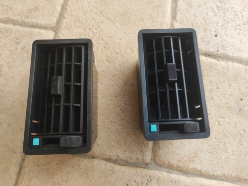 Pair side air vents - pair, of