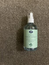 Boots Reviving Foot Spray with