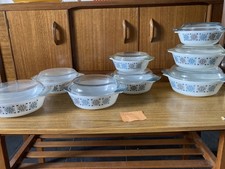 Vintage Pyrex Chelsea Pattern