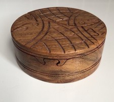 Hand Curved Wooden Twin Fish Puzzle Trinket Storage Box 5” Inches- Made In India