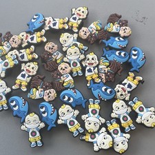 32 Mini COCOMELON Shoe Charms