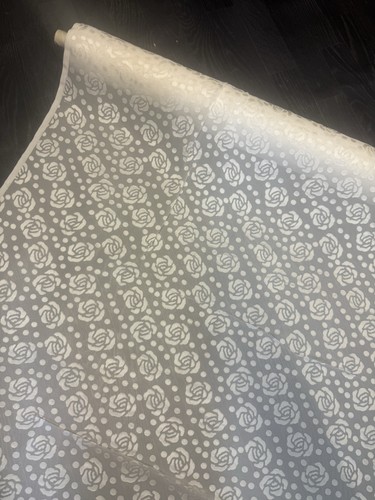Ivory burnout chiffon - 1m,