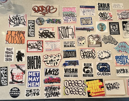 Sticker slap graffiti art - graffiti,
