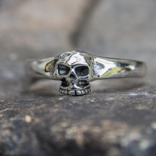 Grinning Skull Ring .925 sterling silver Biker Heavy Metal Gothic.