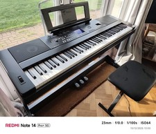 Yamaha Portable Grand DGX 650