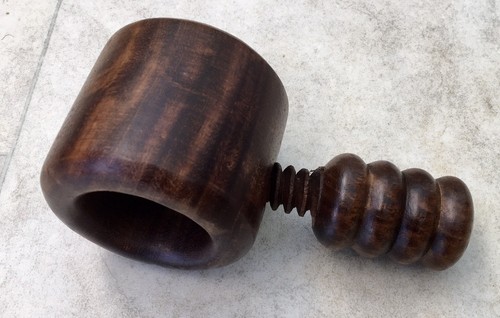 Vintage wooden screw thread - a,