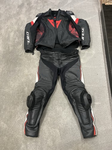 Dainese piece leathers - 2,