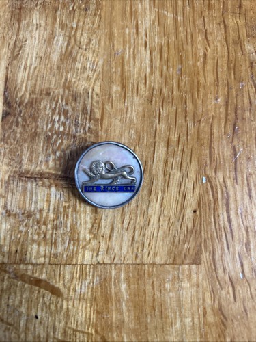 Kings own badge - kings,