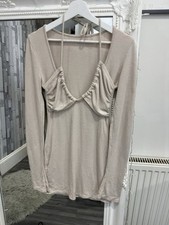 Beige/nude long sleeve dress v
