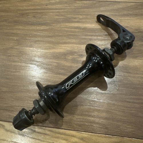 Felt front hub road bike - front,