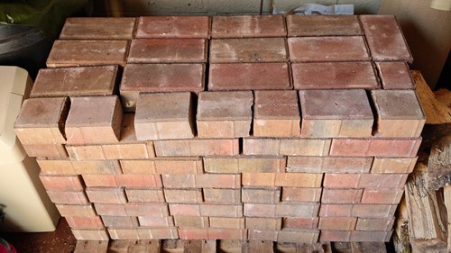 Brindle red block - red,