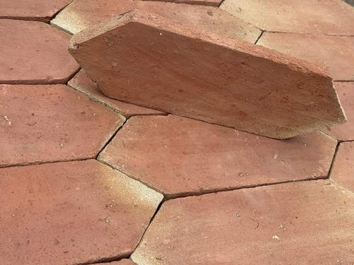 Terracotta floor tiles picket