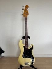 Fender Japan PB-70 Precision